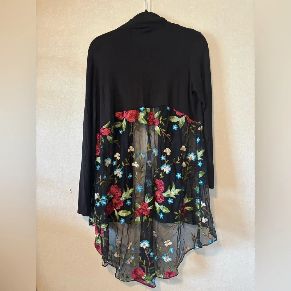 Cha-Cha | Floral Embroidered Black Sheer Cardigan | Size Medium - Picture 6 of 7